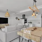 Oasis 325 By Finest
