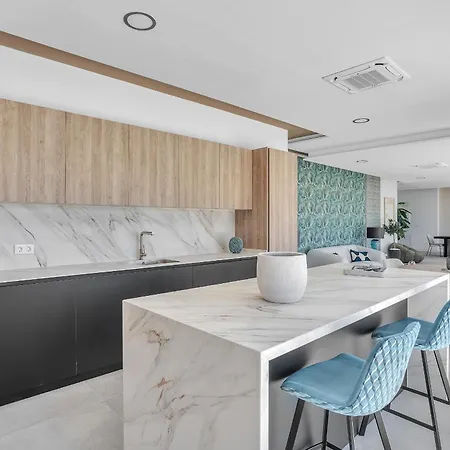 Oasis 325 By Finest *