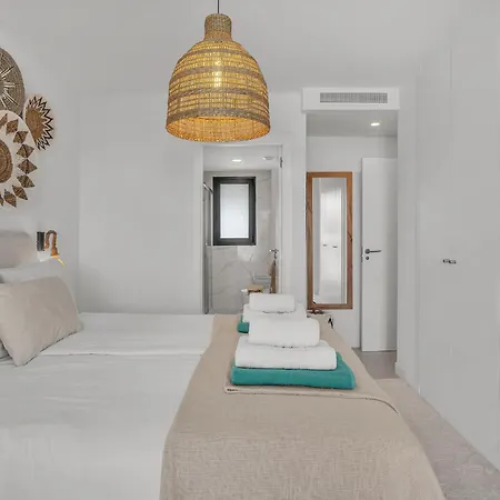 Oasis 325 By Finest * Estepona