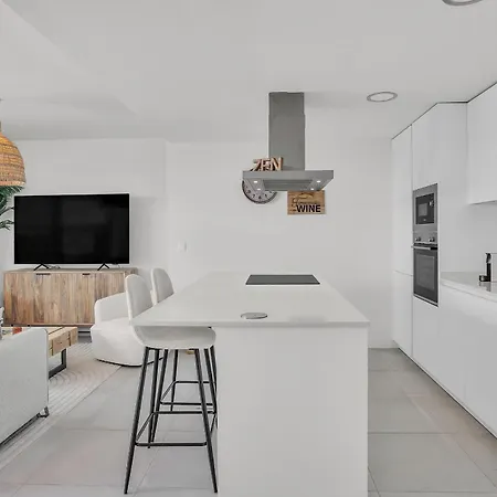 Oasis 325 By Finest *